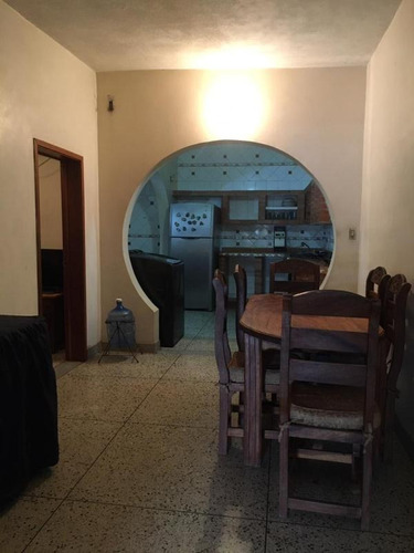 Imagen 8 de 15 de Se Vende Casa En La Urb. Los Jarales, San Diego. Código.: Foc-1046