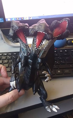 Red Eyes Black Dragon Figure 18 Cms