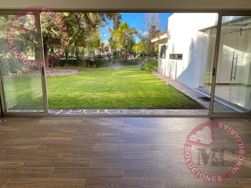 Casa En Venta En Rancho San Antonio Al Norte De La Ciudad