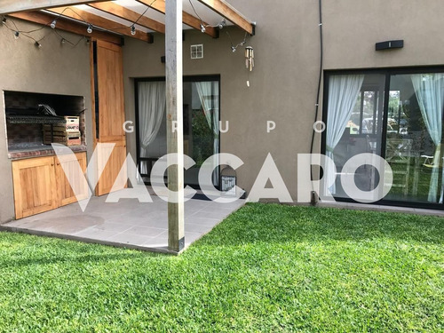 Imagen 10 de 30 de Duplex Venta Barrio Cerrado Moreno Zona Oeste