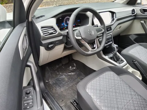 Volkswagen Taigun 1.0 Tsi Comfortline At