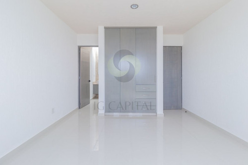 Imagen 16 de 22 de Casa En Zibatá Con Sótano Y Gran Jacuzzi