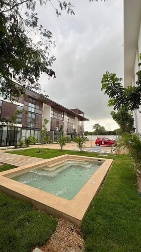 Departamento En Venta En Mérida, Nutuuk, De 1 Habitación De Entrega Inmediata