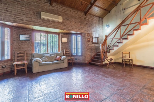 Casa 4 Ambientes Venta Villa Pueyrredón