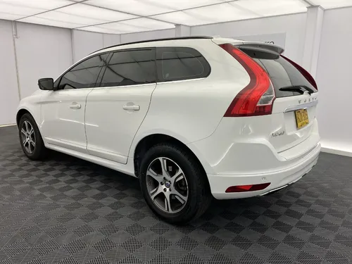 Volvo XC60 3.0 T6 R-design Awd