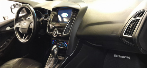 Ford Focus III 2.0 Sedan Titanium At6