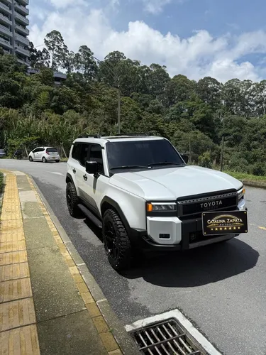 Toyota Land Cruiser Prado 2.4 First Edition At8