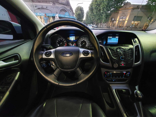 Imagen 10 de 13 de Ford Focus Se Plus