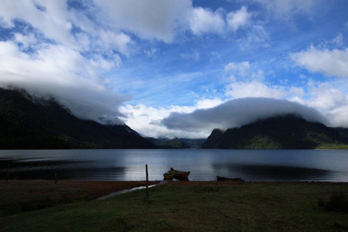 Imagen 3 de 13 de Terrenos A Orilla De Laguna Y Rio En La Patagonia