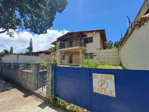 Se Vende Casa  En Prados Del Este Mls #24-6582