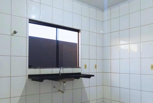 Oportunidade Única! Casa De 3 Quartos ( 1 Com Suíte)