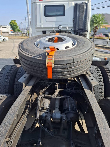 Foton Auman 45 Toneladas