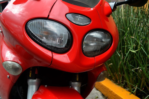 Imagen 3 de 15 de Poderosa Triumph Sprint 955 Fi Equipada Sin Fallas
