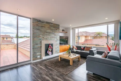 Casa En Arriendo/venta En Canelon. Cod A20472