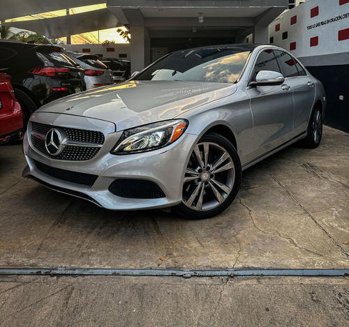 Mercedes Benz C300 2015