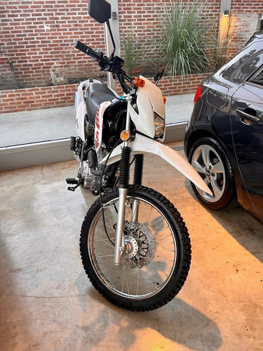 Imagen 9 de 14 de Okinoi R250 Enduro