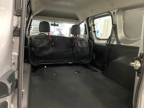 Imagen 8 de 25 de Renault Kangoo Express Confort 5a 1.5 Dci