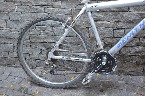Bicicleta Mountain Bike Zenith Manta - Cross Country Gris Claro L (Usado)
