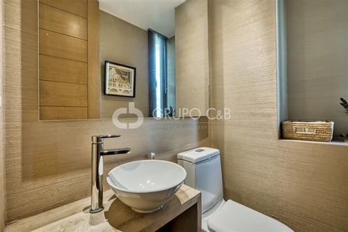 Imagen 9 de 24 de Casa En Venta 4 Dorm.+ Subterráneo + Sala De Estar E