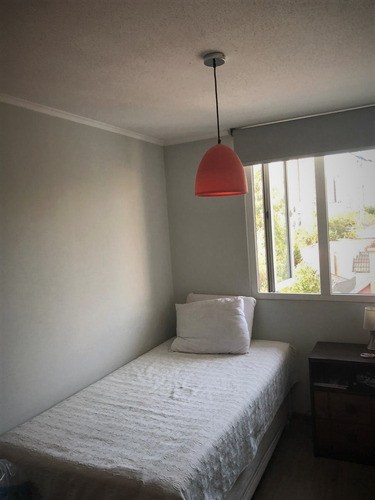 Dpto 80 M2 Cercano A Est. Metro Chile España. 2 Dormit. 2 Ba