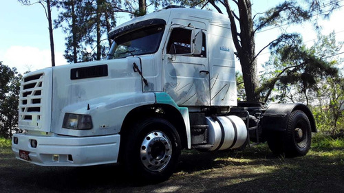 Imagem 9 de 9 de Volvo320 Volvo