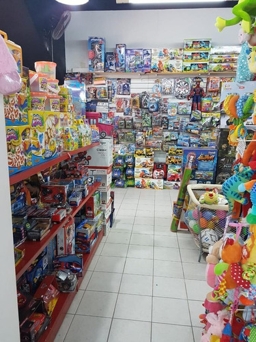 Imagen 6 de 9 de Local Amplio Con Grande Vidriera - Fisherton - Rosario