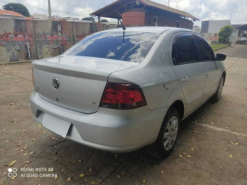 Volkswagen - Novo Voyage 1.6 2012
