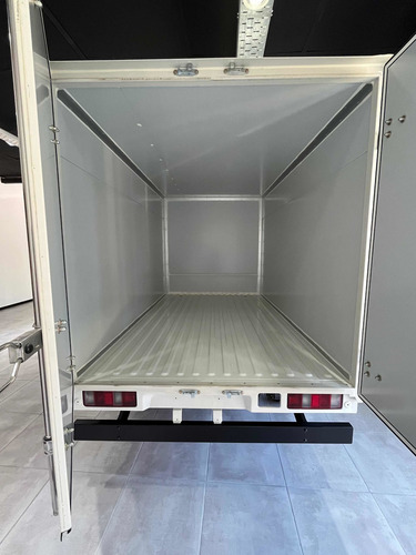 Imagen 11 de 15 de Changan Cargo Box Refrigerado