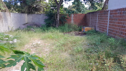 Ponto Comercial Com Um Terreno De 10×24