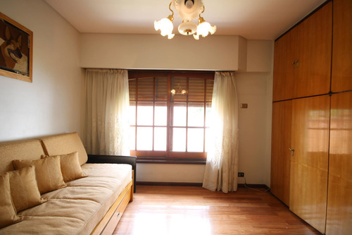 Imagen 21 de 30 de Venta Casa 7 Ambientes Caballito Pileta Cocheras