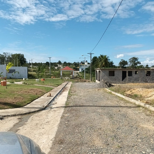 Imagen 8 de 23 de Solar A La Venta De 180 M2 Con Titulos