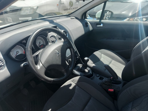 Peugeot 408 2.0 Allure 143cv