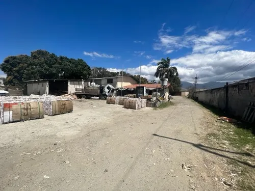 Se Vende Terreno. Maracay.
