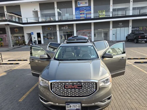 GMC Acadia 3.7 Denali At