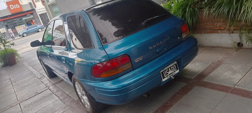 Subaru Impreza 2.2 SW automático awd