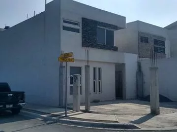 Casa Con Excelentes Acabados En Fraccionamiento La Morada Residencial,  81524 | Metros Cúbicos
