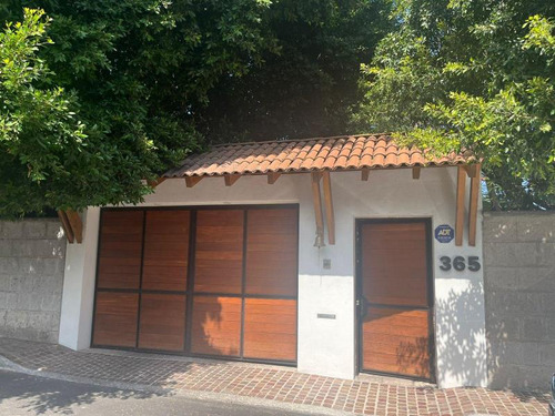 Casa En Venta En Club Campestre De Querétaro