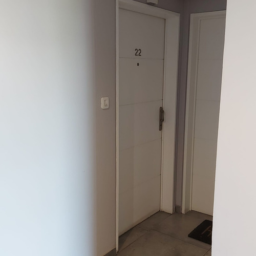 Imagen 12 de 20 de Departamento 2 Amb. Impecable En Complejo De Categoria Con Seg. Pileta, Solarium, Parrila, Sum, Gimnasio. Excelente Acceso. Cochera Cubierta Fija.