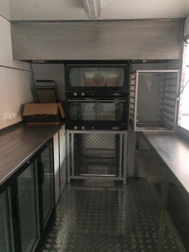 Imagen 15 de 15 de Mantenimiento, Reparacion Y Equipamiento De Food Trucks