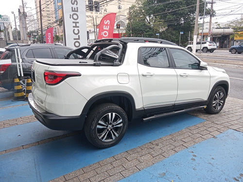 Fiat Toro 2.0 Freedom 4x4 Aut. 4p Automática