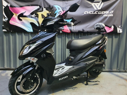 Imagen 12 de 25 de Sunra Hawk Litio 3000w Al 27/3 Cycle World Motors