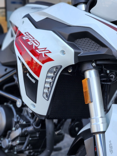 Imagen 21 de 25 de Benelli Trk 251 Abs - Mejor Contado! - Créditos - Jj