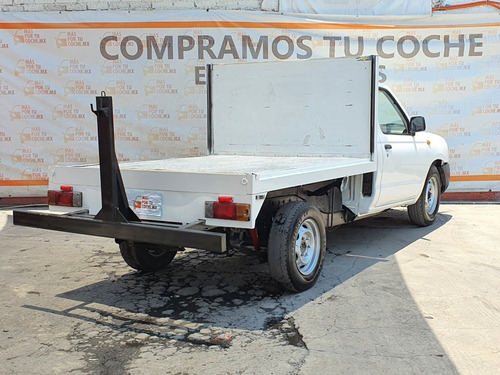 Imagen 8 de 15 de Nissan Np300