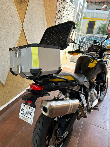 Se Vende Moto Gs 750 Aniversario En Excelentes Condiciones!!