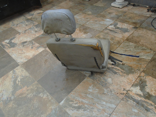 Imagen 3 de 4 de Vendo Asiento Trasero De Nissan Patrol Año 2003 Del Maletero