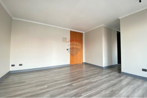 Departamento Luminoso Completamente Remodelado