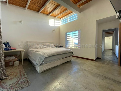 Imagen 13 de 14 de Town House En Venta En La Lagunita Country Club