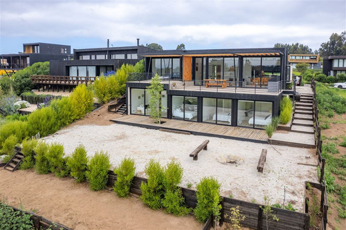 Moderna Y Nueva Casa En Condominio Polo De Maitencillo