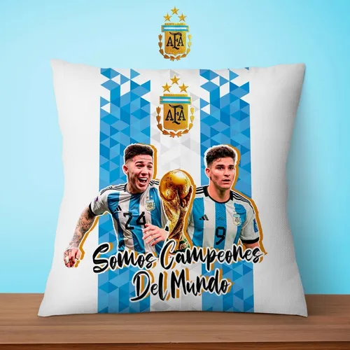 Almohadon 35 Cm Argentina Campeon Mundial 2022 Messi Copa