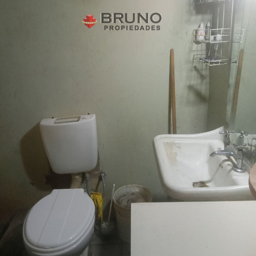 Casa Fondo En Venta En Ituzaingo Norte